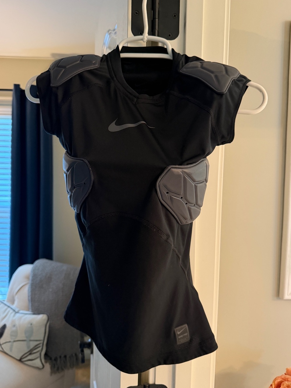 Nike Youth Pro Hyperstrong Football Shirt - Youth Medium